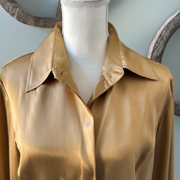 Almost new -Lafayette 148 size 14 100% silk satin gold blouse - Picture 9 of 9